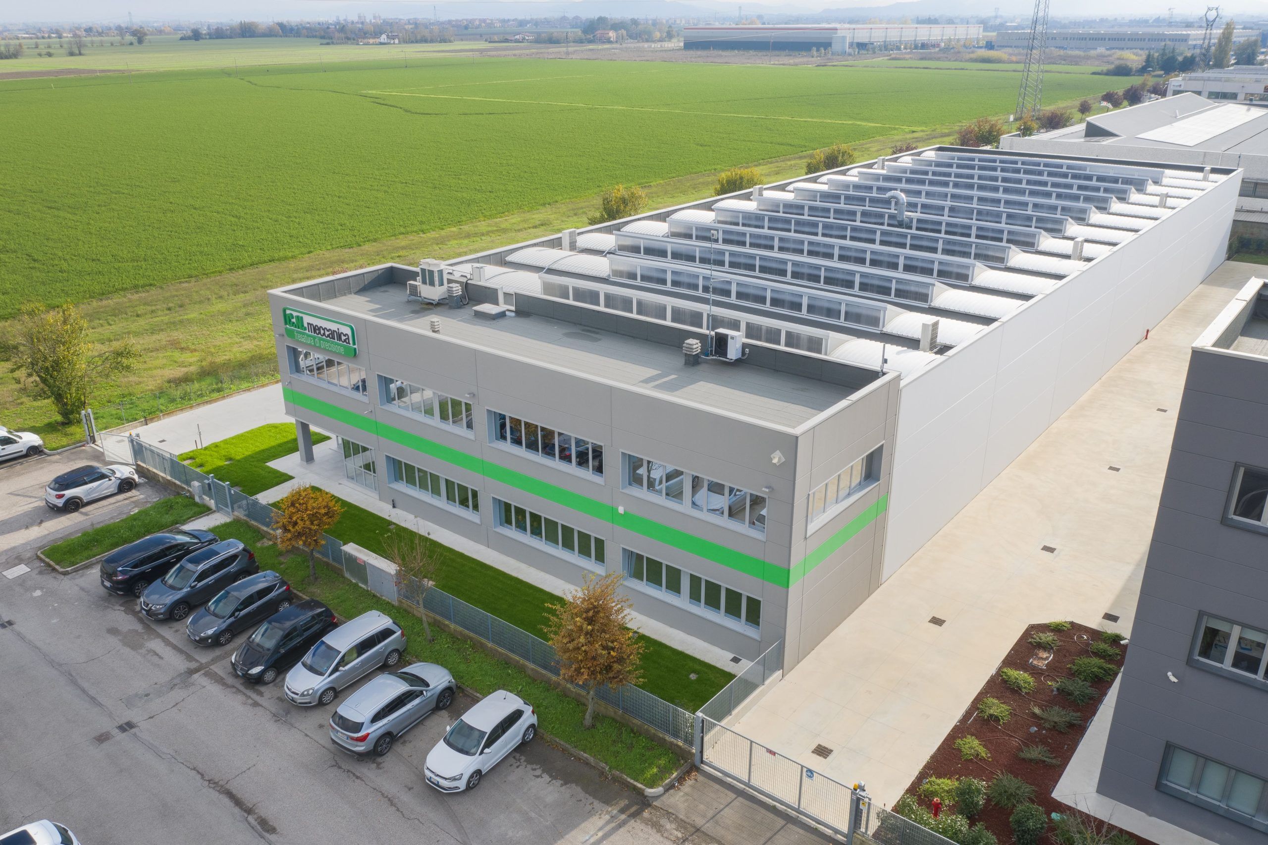 Capannone industriale ristrutturato a Bologna da BM Edile